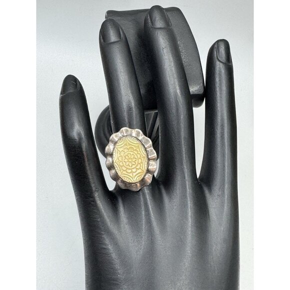 Vintage Carolyn Pollack size 6 Carved Mother of Pearl Sterling Silver Ring - Picture 3 of 13